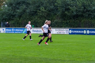 Bild 51 - Frauen SV Henstedt Ulzburg II - SV Schwarz Wei� Westerrade : Ergebnis: 3:0